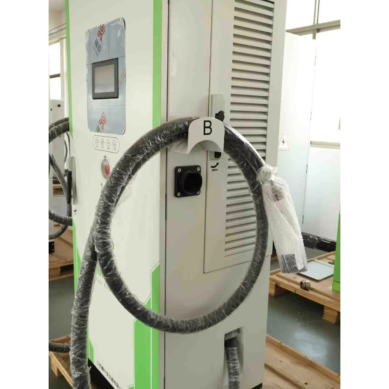 EV Şarj İstasyonu 7kW/22kW/120 - Outdoor Power Station incelemesi ve fiyatı
